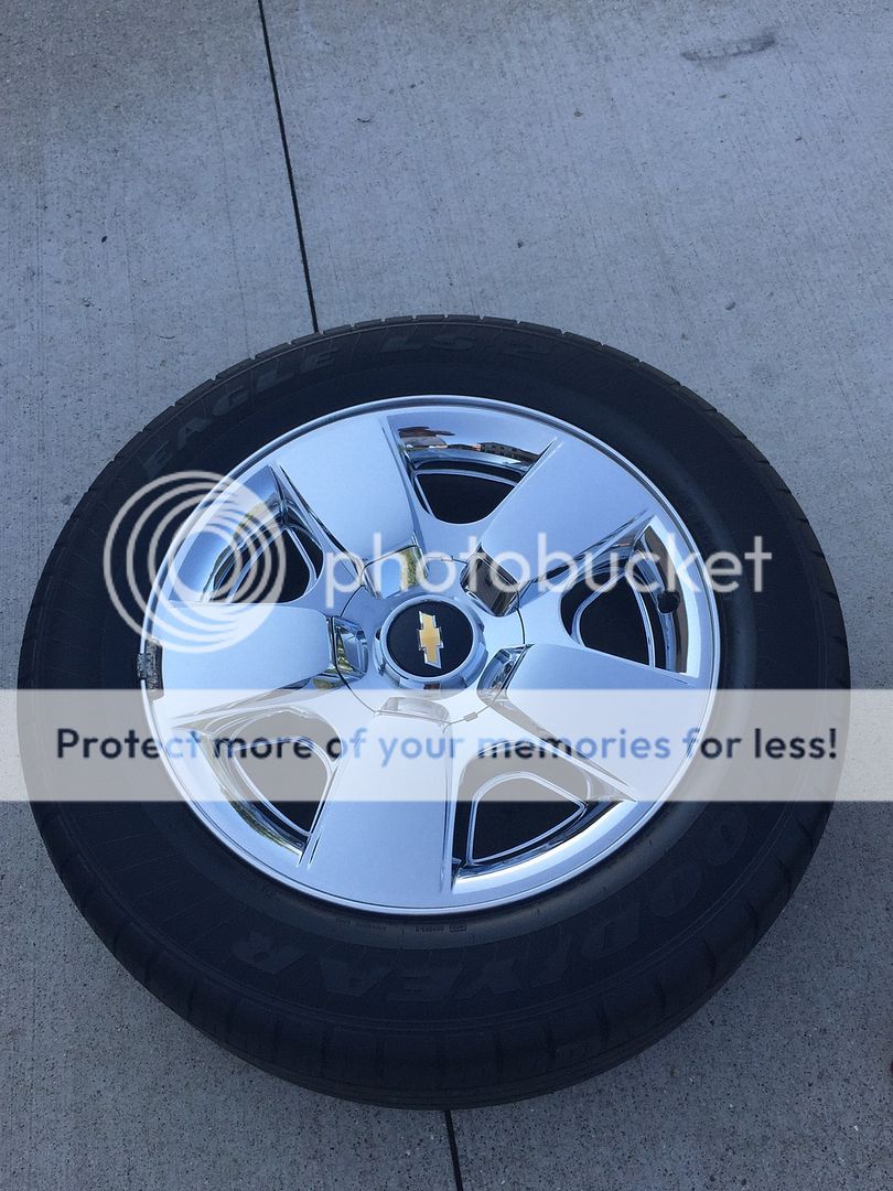 • WTS 20" Chrome Clad 2011 Silverado wheels/tires